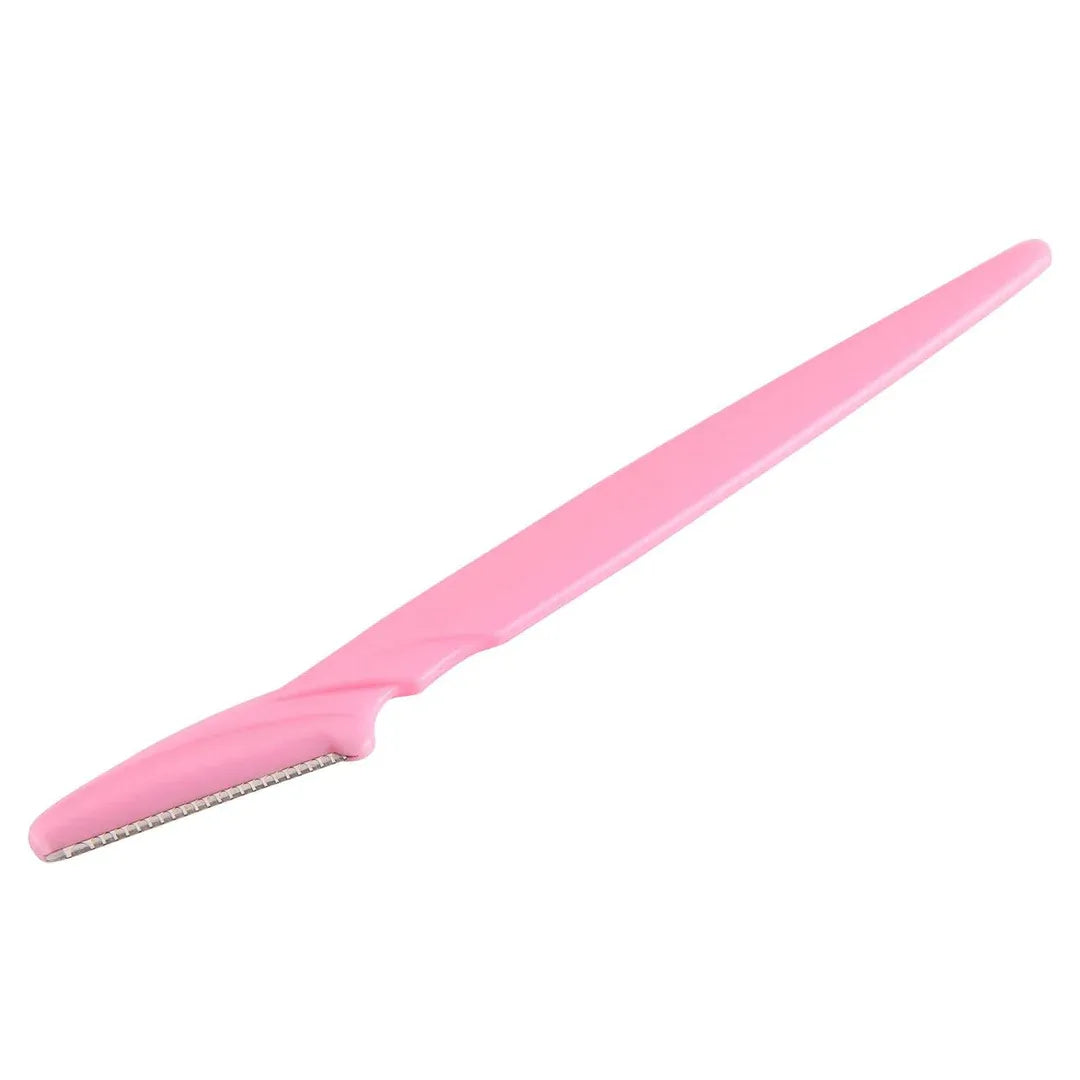 Pack of Disposable Eyebrow and Face Razors"