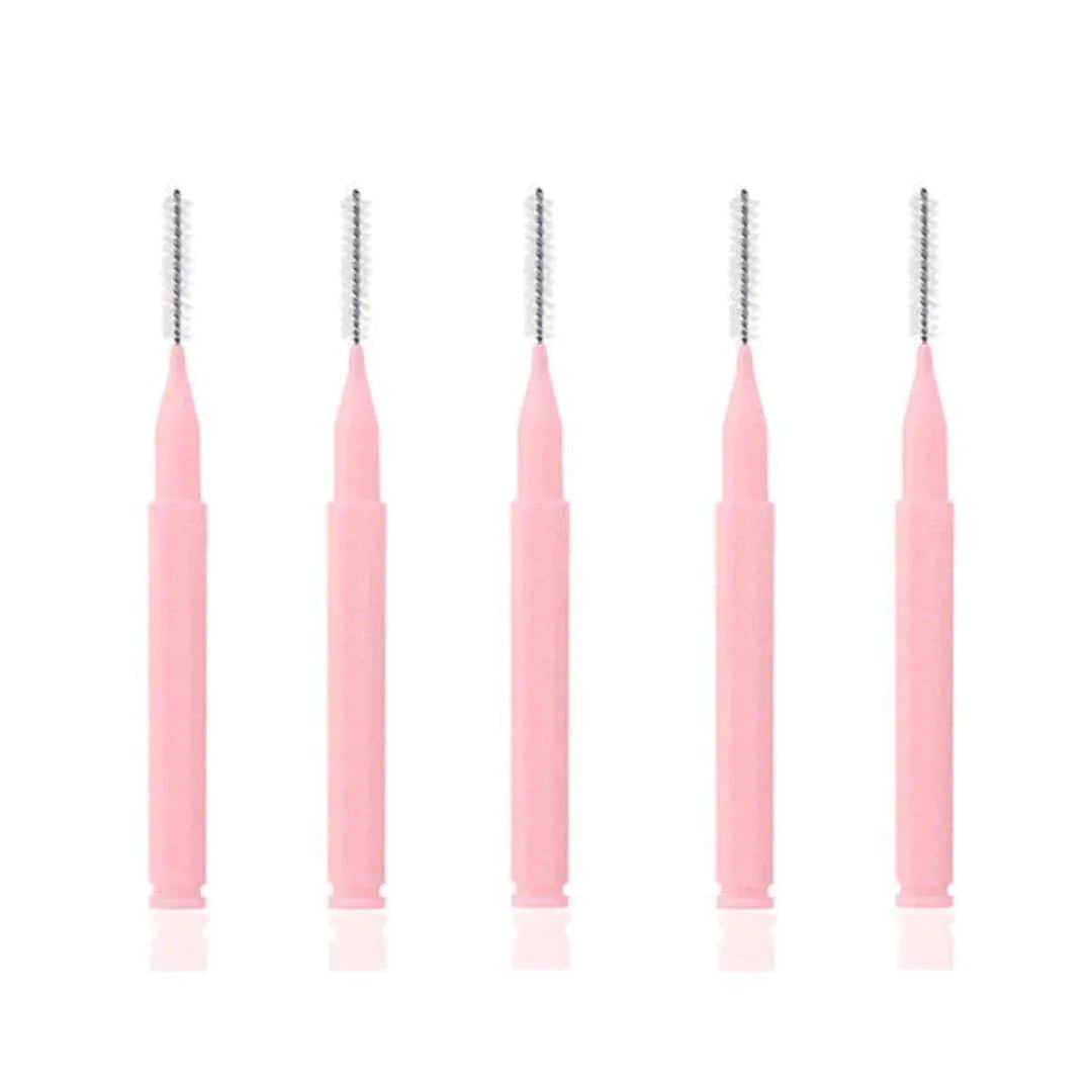 Interdental Brushes for Eyebrow Shaping