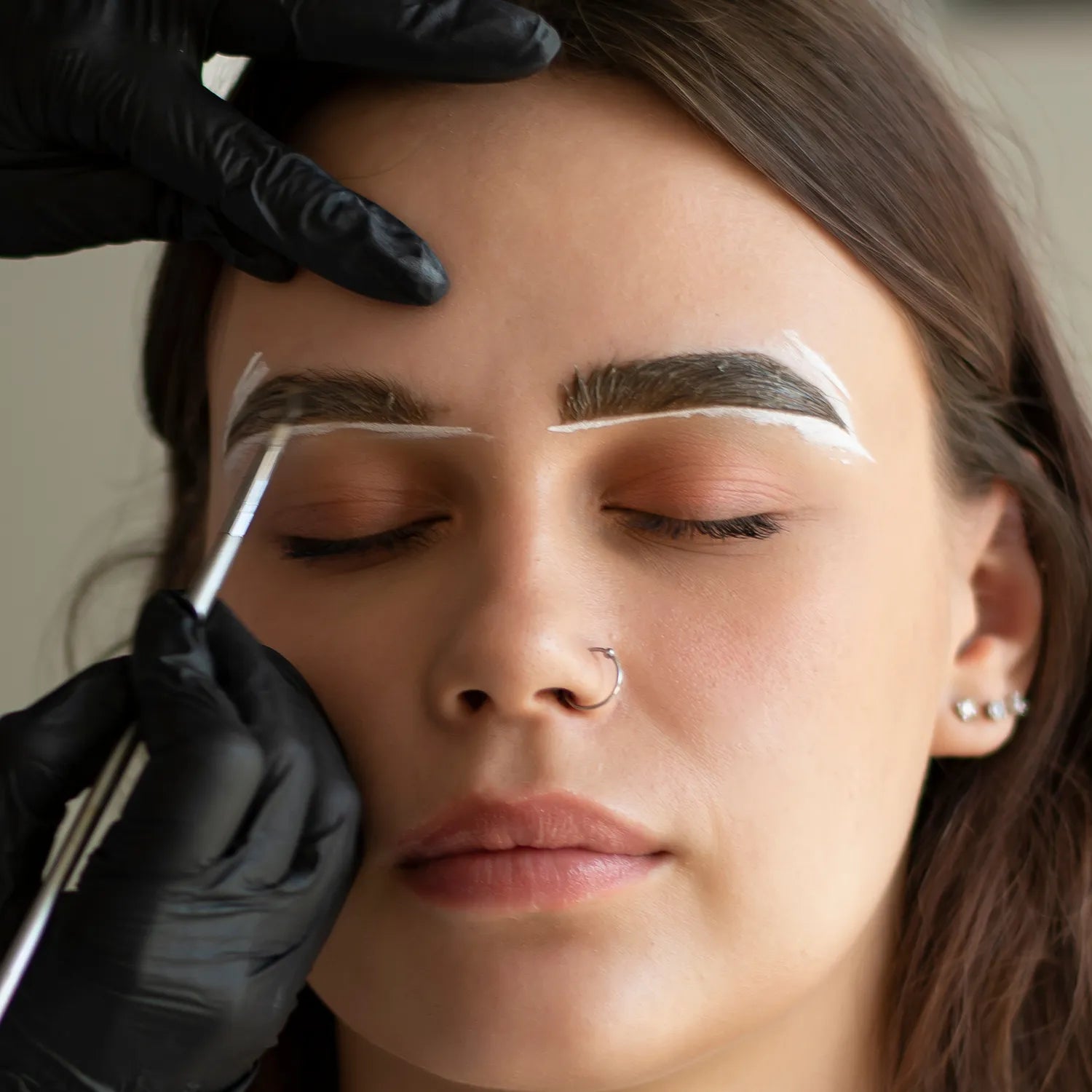 Brow Tinting adds colour and dimension to your brows. It's an excellent option for those with light or sparse eyebrows.